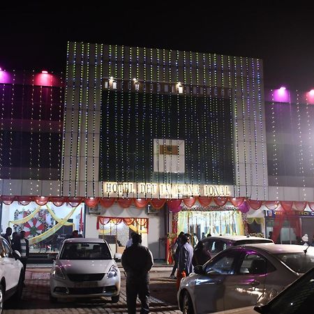 Hotel Dev International Khalilabad エクステリア 写真