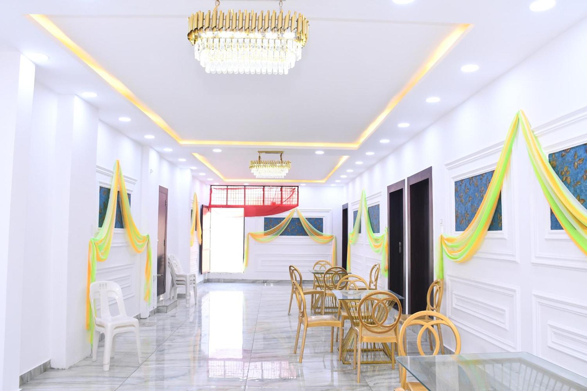Hotel Dev International Khalilabad エクステリア 写真