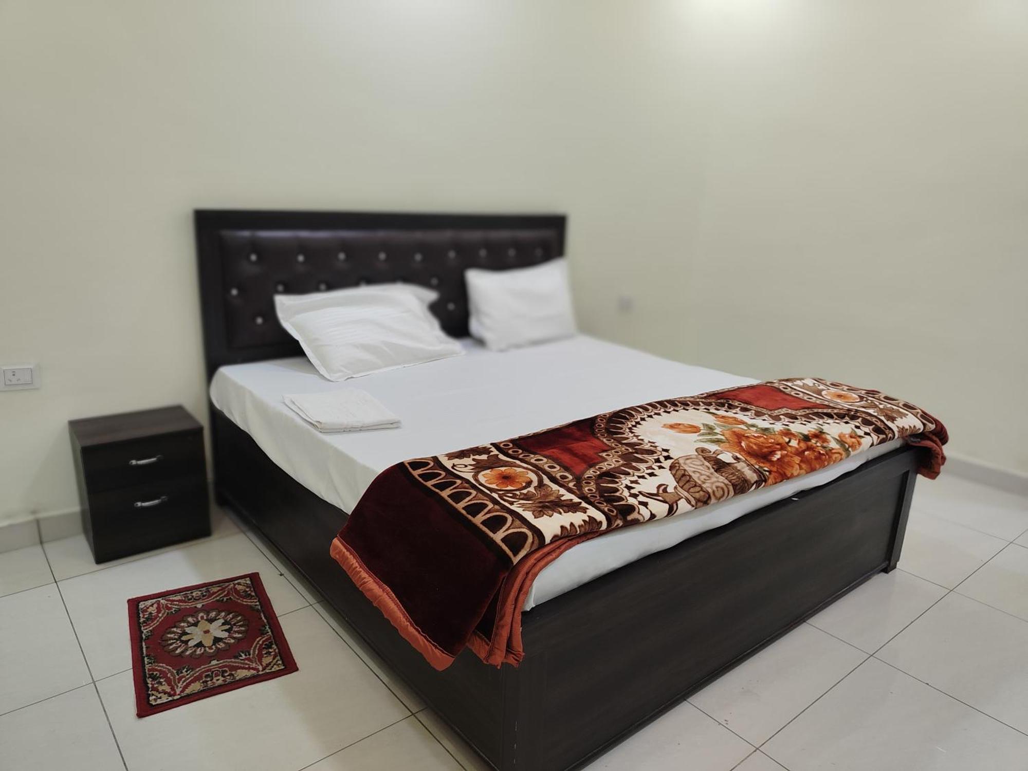 Hotel Dev International Khalilabad エクステリア 写真